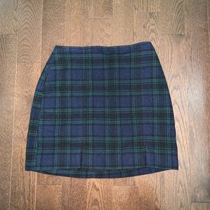 ultra high-rise plaid slit skirt from hollister!